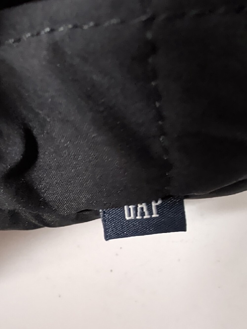 GAP Black Quilted Crossbody Tote - Picture 9 of 9